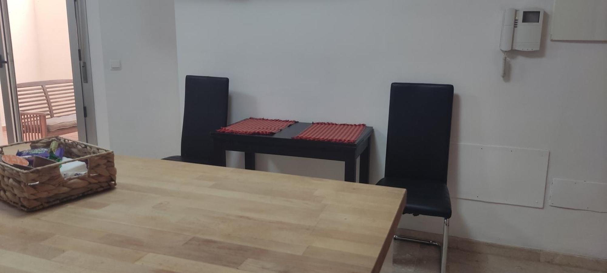 Apartamento Mendoza Малага Екстериор снимка