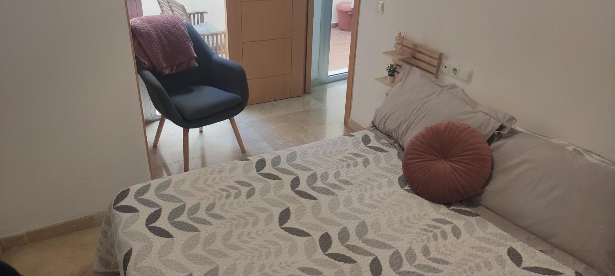 Apartamento Mendoza Малага Екстериор снимка